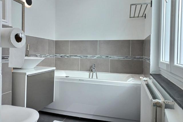 Les Appartements Fenelon Le Cateau-Cambresis Exterior foto